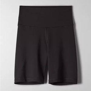Aritzia TNA TnaLIFE™ Atmosphere Super Hi-Rise 7" Shorts in XS